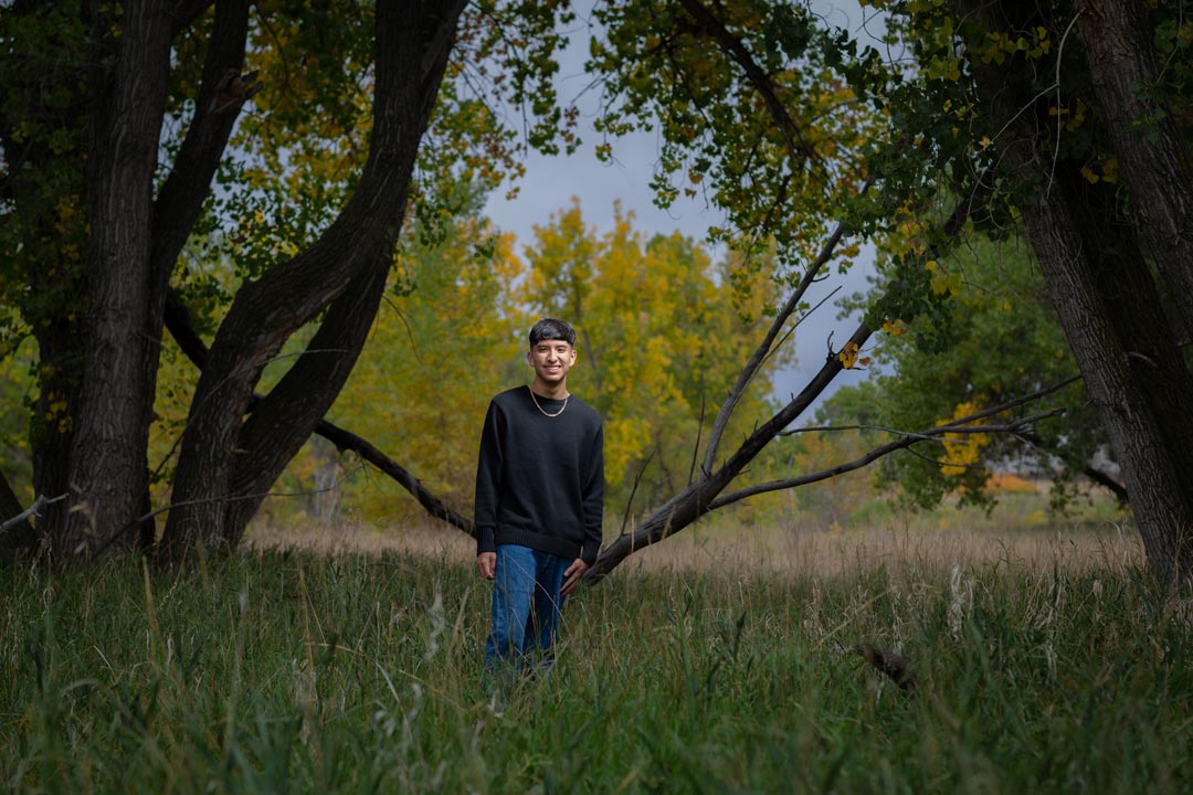 high school senior portraits in park